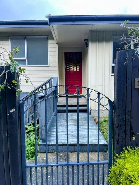 141 Orangi Kaupapa Road, Northland, Wellington - Carousel 2