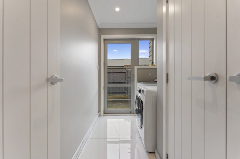 16 Freedom Drive, Kelvin Grove, Palmerston North - Carousel 20