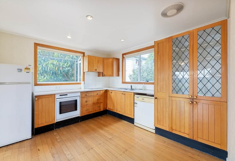 92 Beresford Street, Bayswater, Auckland - Carousel 2