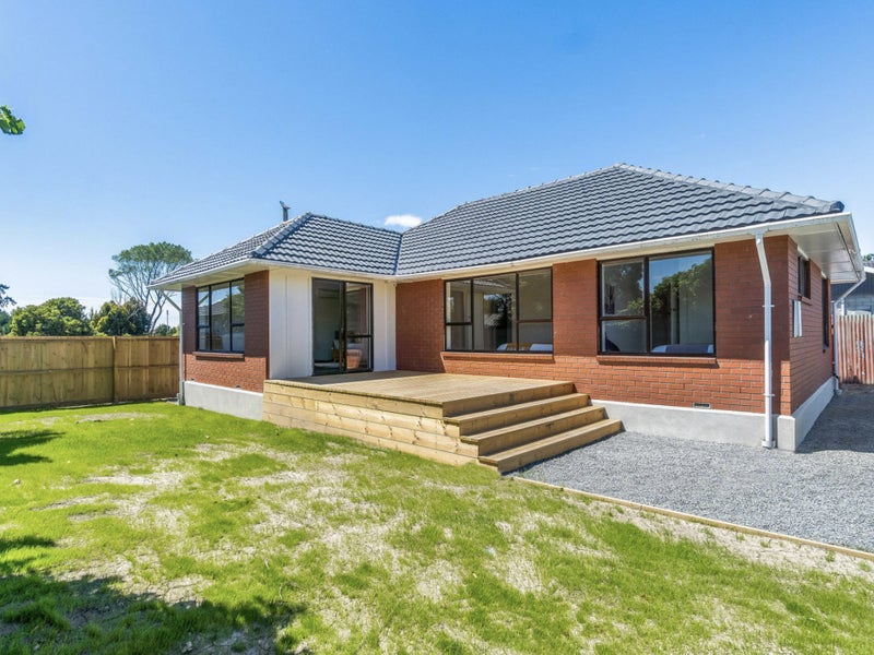 400A Bower Avenue, Parklands, Christchurch - Carousel 1