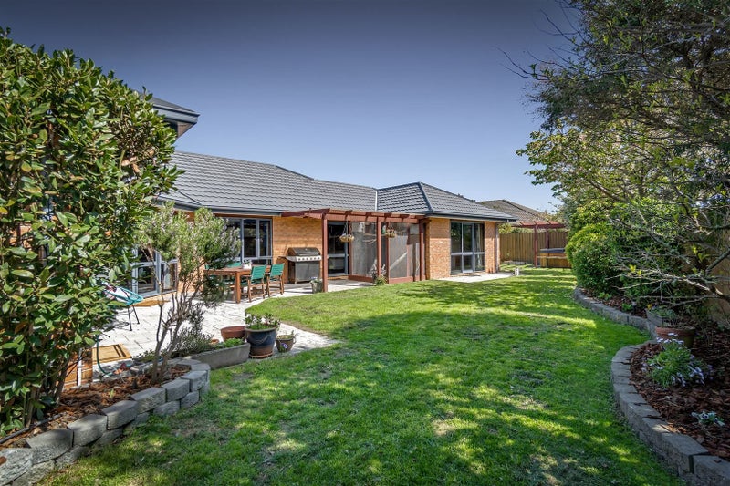 5 Primula Place, Waimairi Beach, Christchurch - Carousel 1