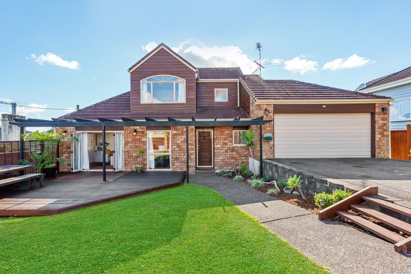 62A Whitmore Road, Mount Roskill, Auckland - Carousel 1