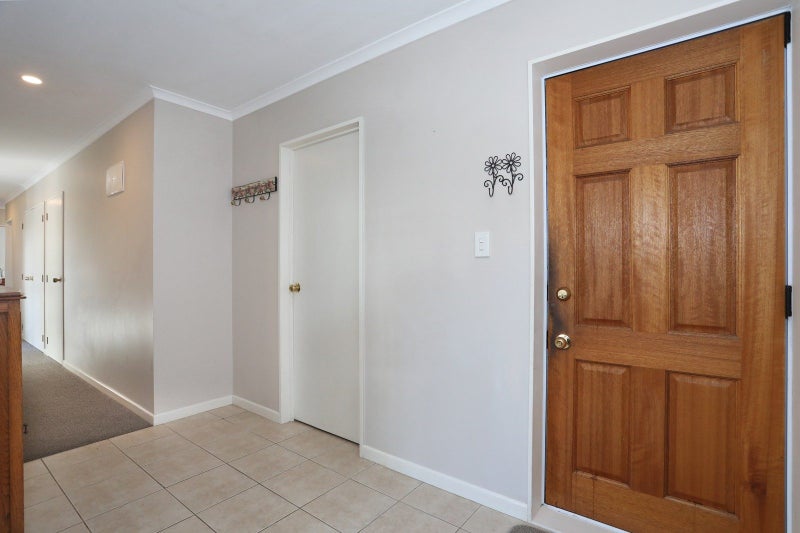 104 Kelvin Grove Road, Kelvin Grove, Palmerston North - Carousel 2