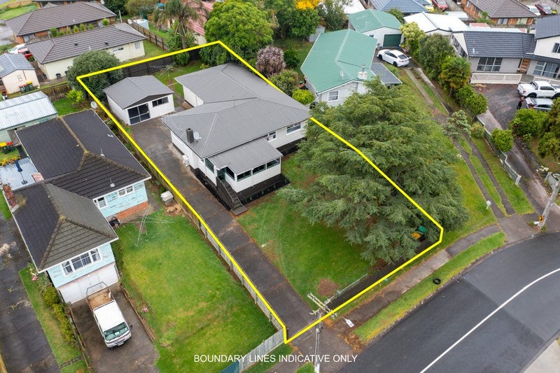 21 Plumley Crescent, Mangere, Auckland - Carousel 25
