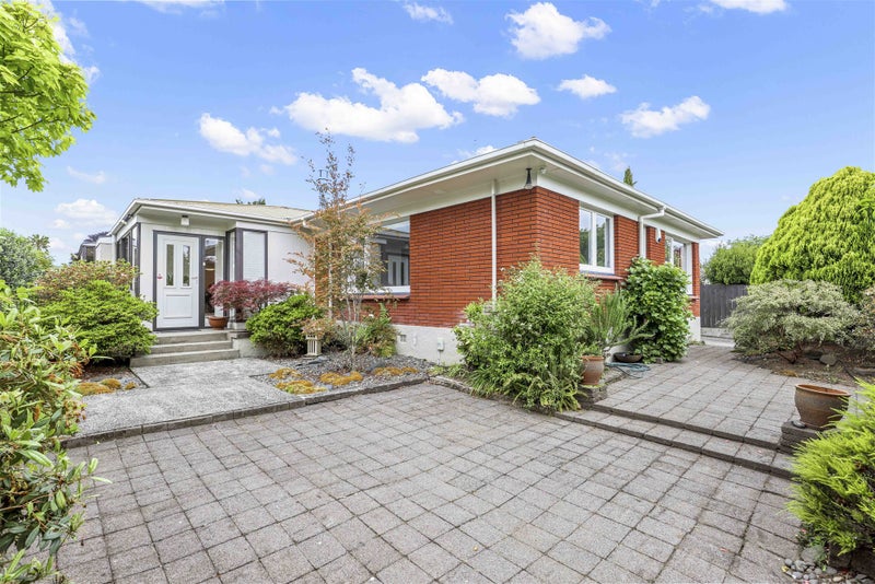 22 Kensington Place, Fairfield, Hamilton - Carousel 1