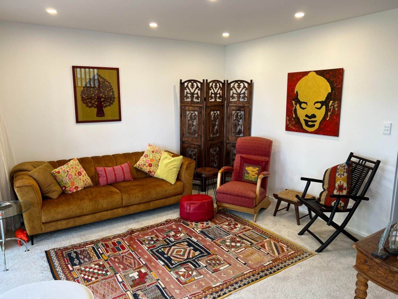 3/5 Beach Haven Road, Beach Haven, Auckland - Carousel 2
