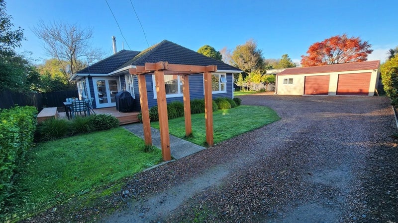 90 Retreat Road, Avonside, Christchurch - Carousel 1