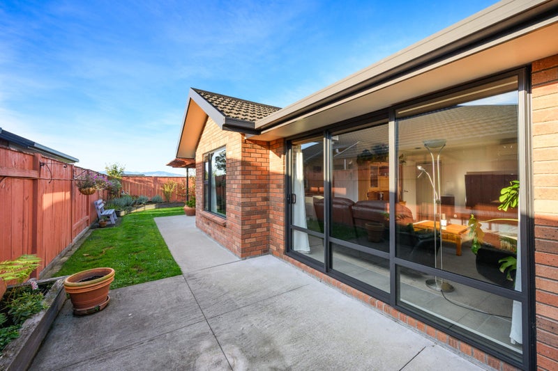 13 Lorenzo Place, Kelvin Grove, Palmerston North - Carousel 22