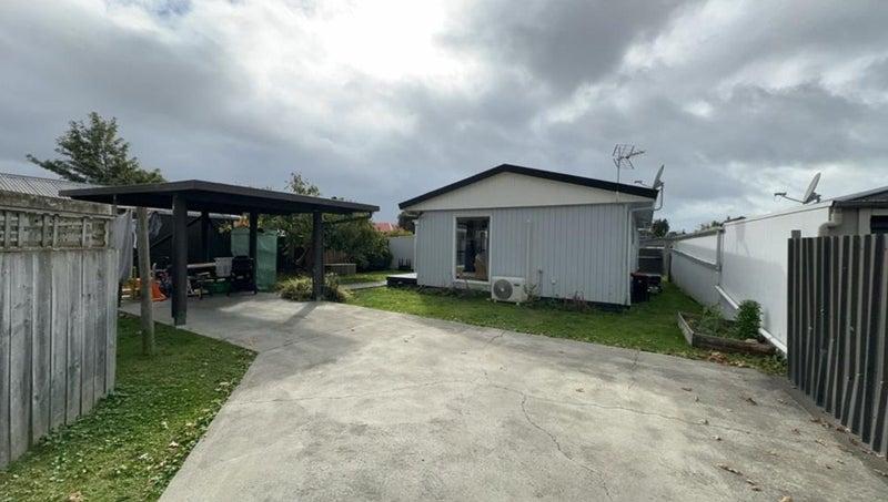 910A Grove Road, Mayfair, Hastings - Carousel 13