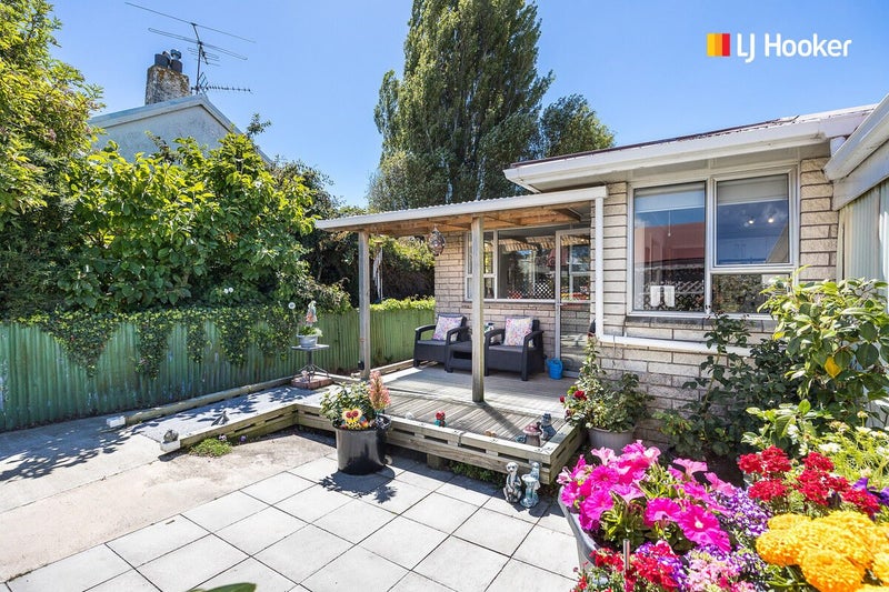 38 Eastbourne Street, Caversham, Dunedin - Carousel 1