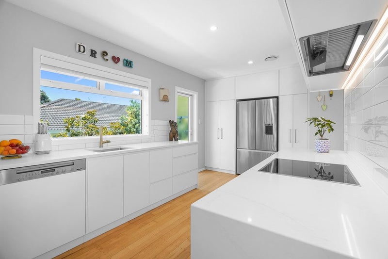 1/115 Long Drive, St Heliers, Auckland - Carousel 2