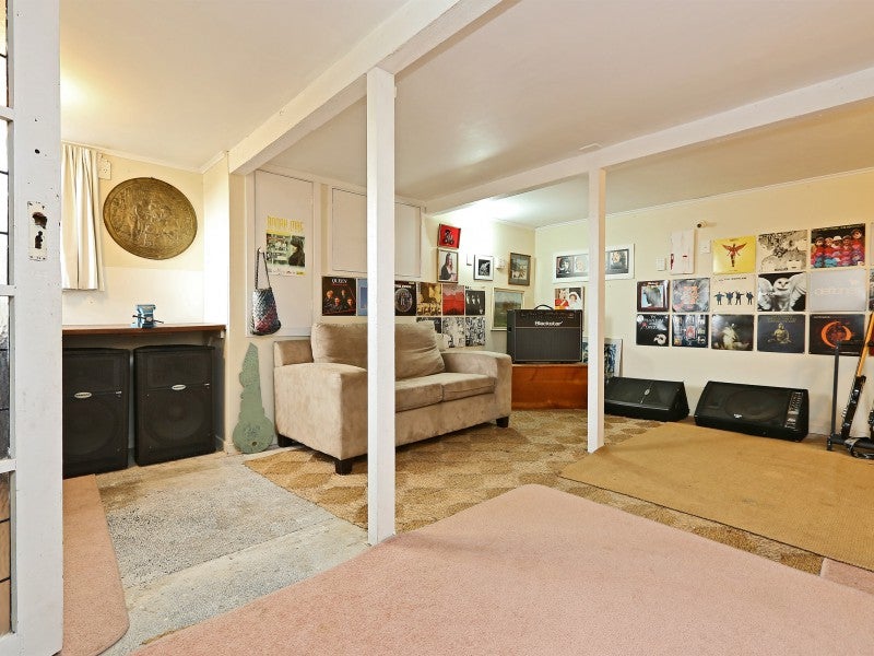 17 Selwyn Road, Hospital Hill, Napier - Carousel 20