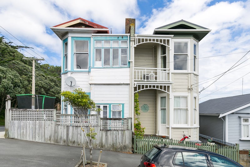 98 Russell Terrace, Berhampore, Wellington - Carousel 20