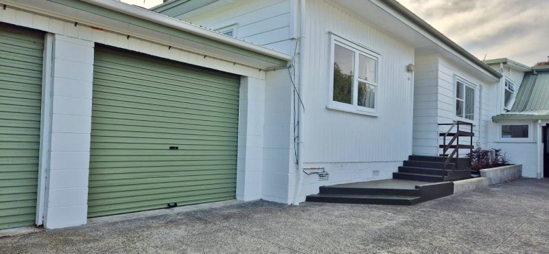 2/25 Heathcote Road, Castor Bay, Auckland - Carousel 15