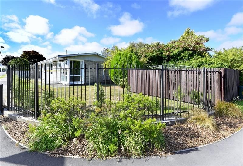 1/2 Quinns Road, Shirley, Christchurch - Carousel 2