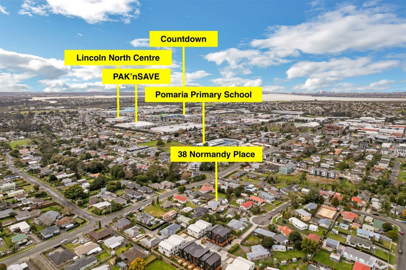 38 Normandy Place, Henderson, Auckland - Carousel 15