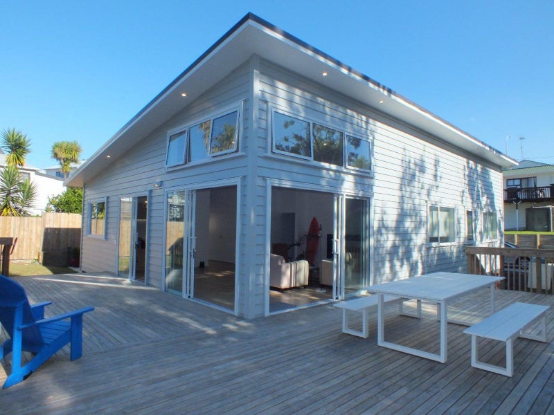 420A Whangaparaoa Road, Stanmore Bay, Whangaparaoa - Carousel 1
