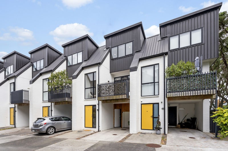 12 Mayfly Lane, Hobsonville, Auckland - Carousel 27