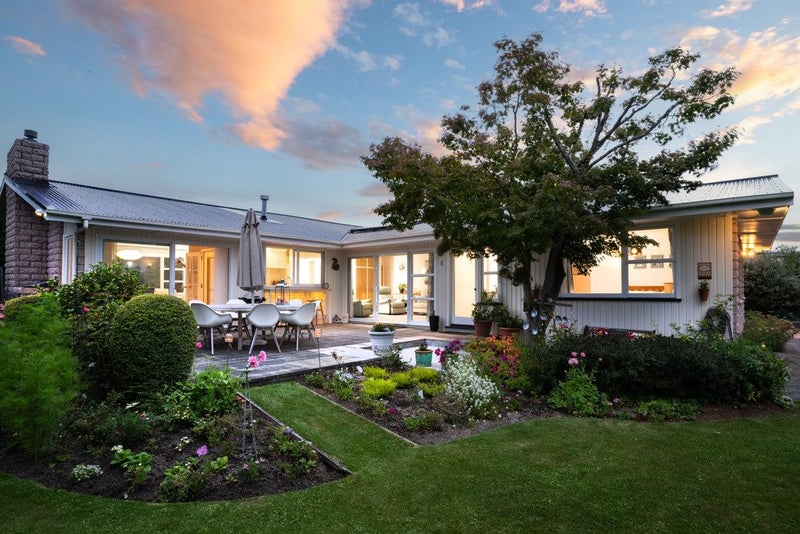 18 Erica Street, Papanui, Christchurch - Carousel 1