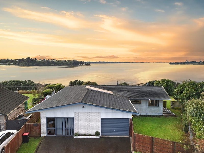 43 Endeavour Avenue, Welcome Bay, Tauranga - Carousel 2