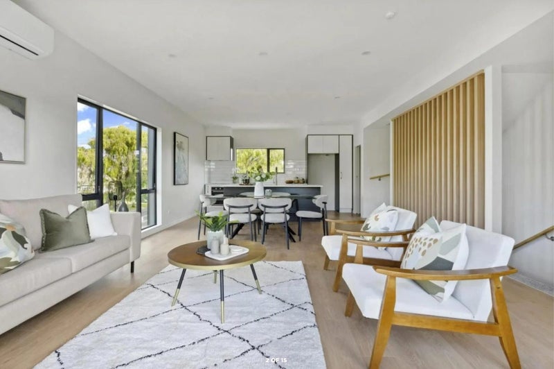 6/21 Erima Avenue, Point England, Auckland - Carousel 2