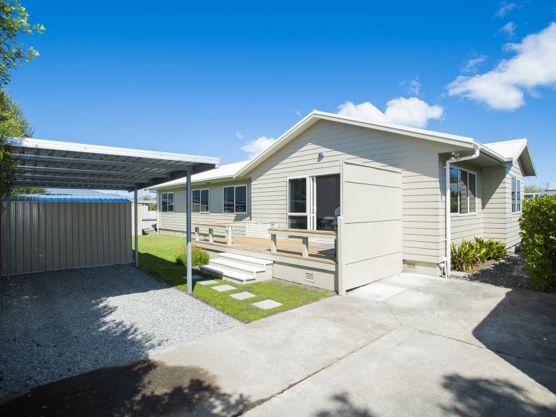 11A Ward Street, Riverdale, Gisborne - Carousel 1