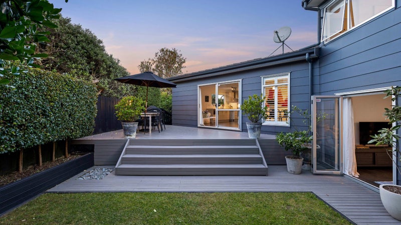 65A Moa Road, Point Chevalier, Auckland - Carousel 1