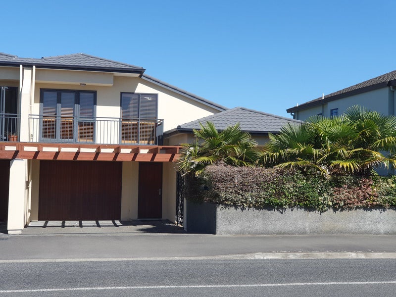 73 Nelson Quay, Ahuriri, Napier - Carousel 1