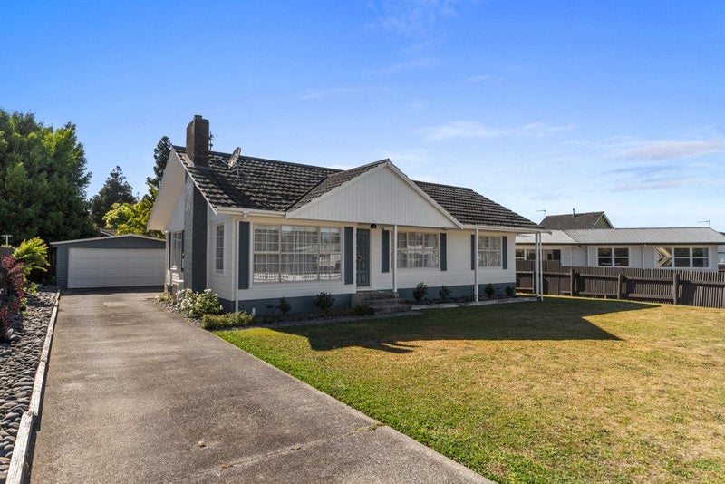 62 Fairview Street, Fairview Downs, Hamilton - Carousel 1