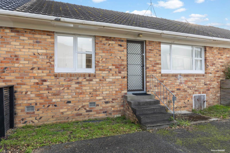 2/191 Onewa Road, Birkenhead, Auckland - Carousel 2