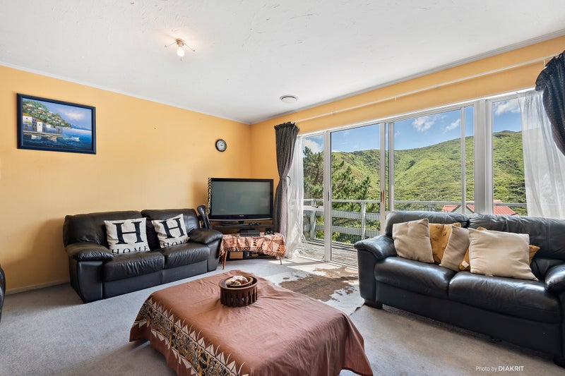 202 Mitchell Street, Brooklyn, Wellington - Carousel 2