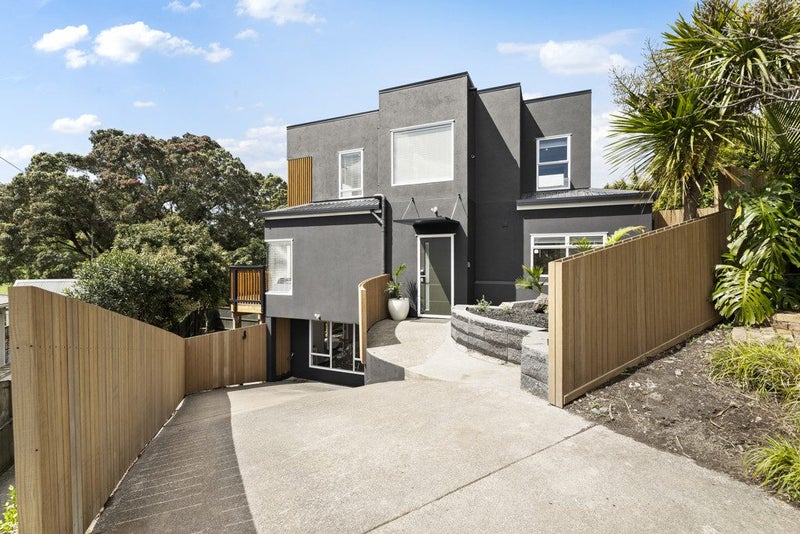 28B Brewster Avenue, Morningside, Auckland - Carousel 16