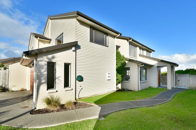 8 The Rise, Gulf Harbour, Whangaparaoa - Carousel 1
