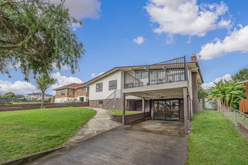 5 Leeson Place, Mangere, Auckland - Carousel 1