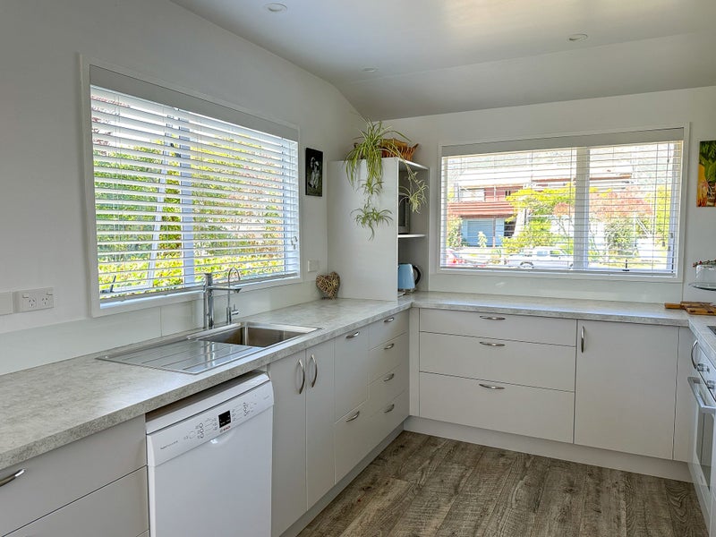 64 Selwyn Street, Pohara - Carousel 2