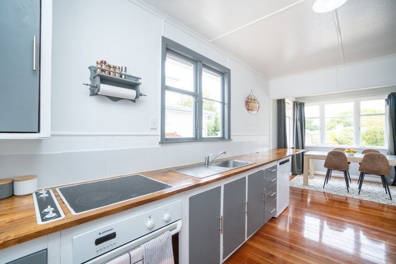 29 Galway Avenue, Hokowhitu, Palmerston North - Carousel 2