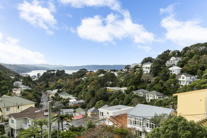 1 Northland Road, Northland, Wellington - Carousel 2