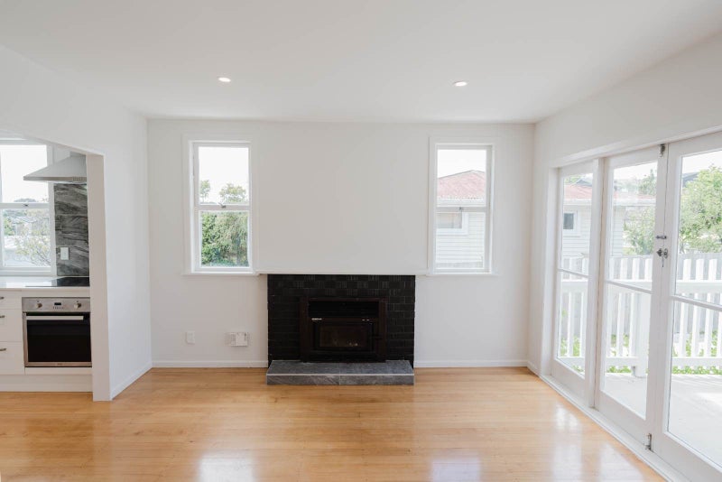 54A Vera Road, Te Atatu South, Auckland - Carousel 2