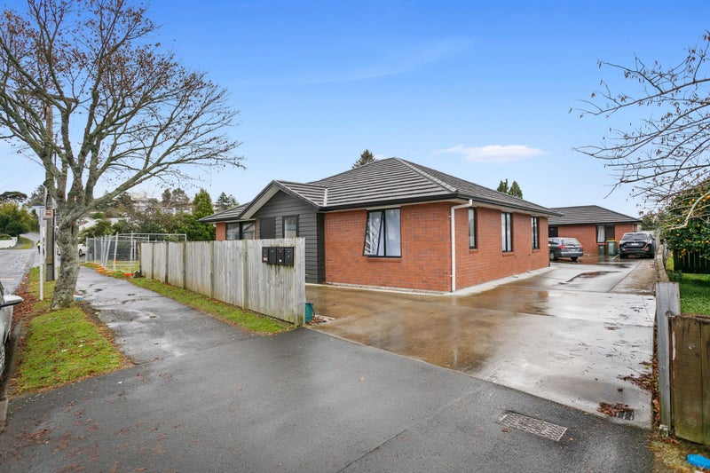 7C Vesty Avenue, Hillcrest, Hamilton - Carousel 1