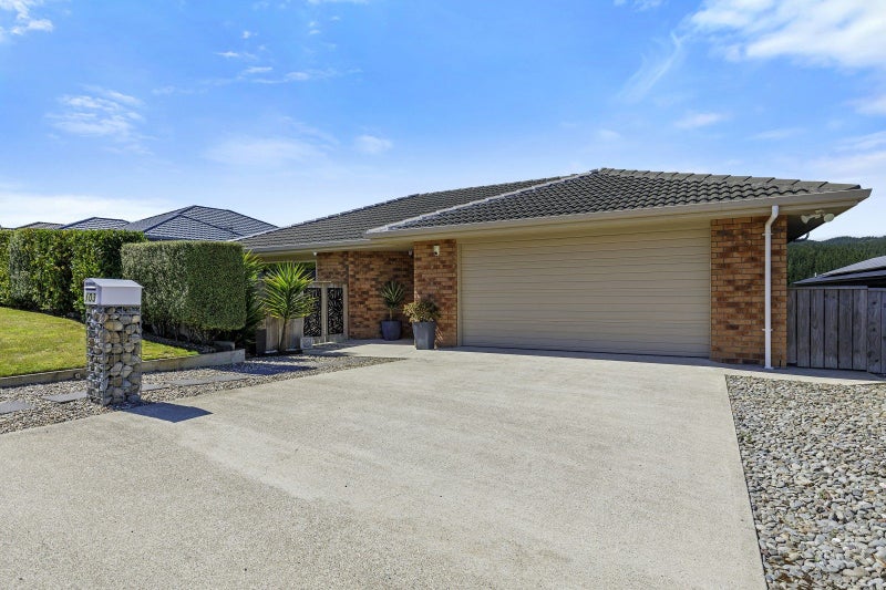 103 Kirton Drive, Riverstone Terraces, Upper Hutt - Carousel 2