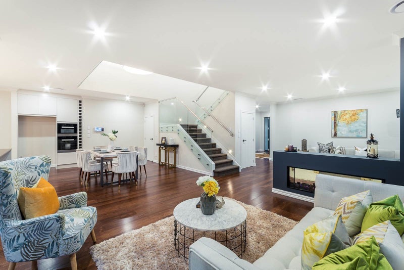 32 Penguin Drive, Murrays Bay, Auckland - Carousel 2