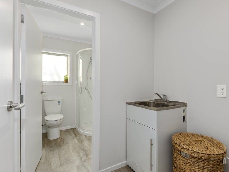 39 Barber Grove, Moera, Lower Hutt - Carousel 10