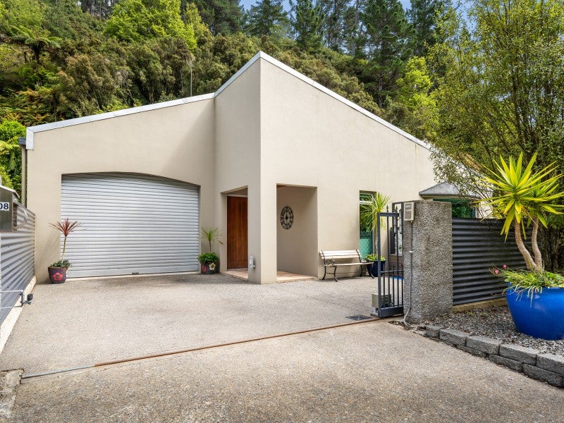 108 Pinehaven Road, Pinehaven, Upper Hutt - Carousel 21