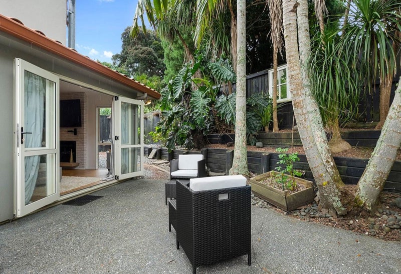 44A Selwyn Road, Cockle Bay, Auckland - Carousel 2