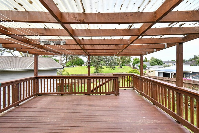 4 Goldnib Place, Randwick Park, Auckland - Carousel 1