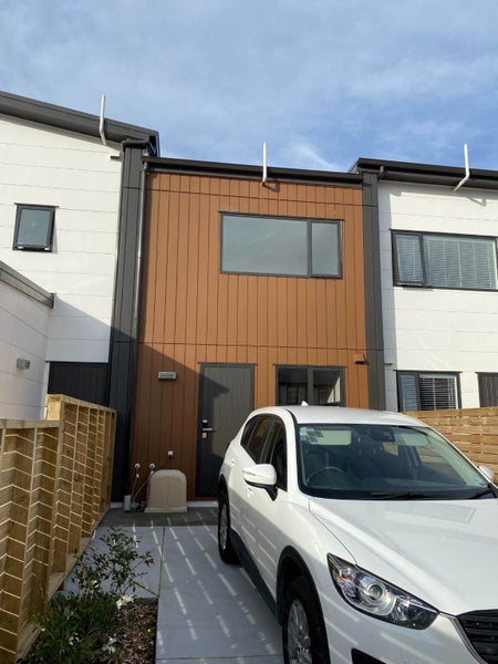 25 Sun Orchid Avenue, Wiri, Auckland - Carousel 2