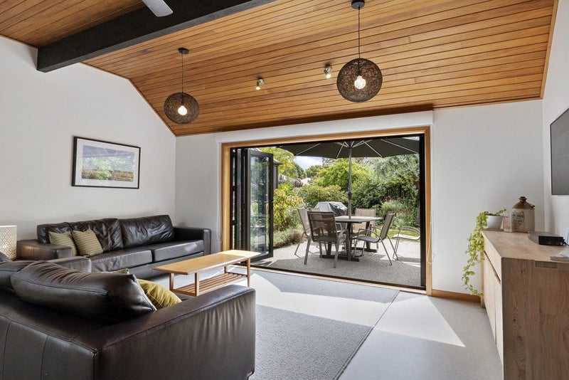 25 Cricklewood Place, Avonhead, Christchurch - Carousel 2