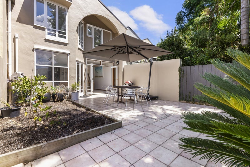 51 Napier Street, Freemans Bay, Auckland - Carousel 2