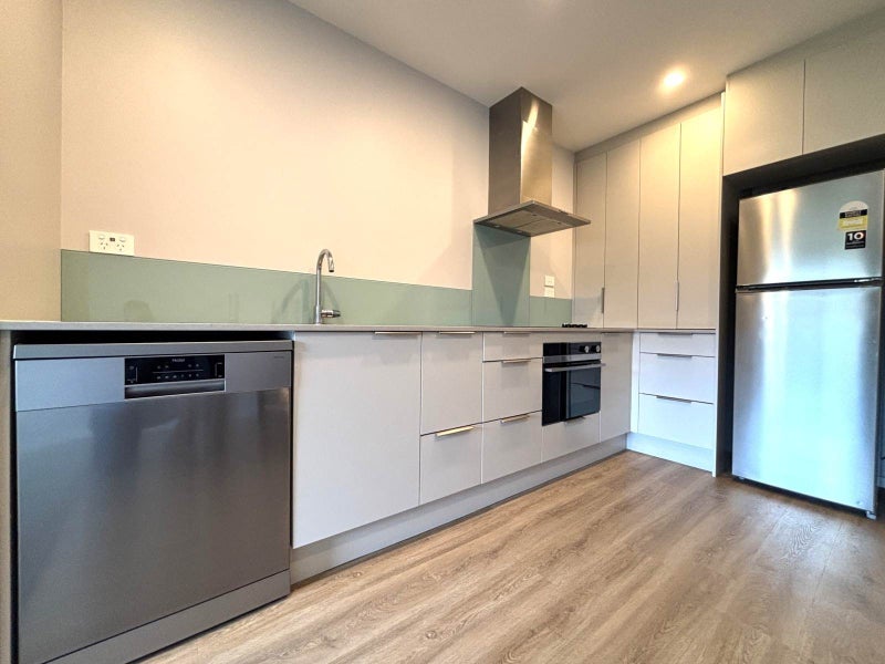 2/84 Walmsley Road, Ōtāhuhu, Auckland - Carousel 2