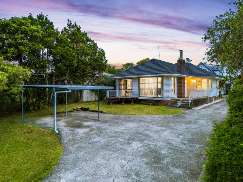 22 Chilcott Road, Henderson, Auckland - Carousel 2